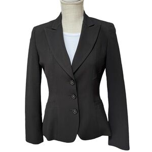 Tahari 3 Button Black Blazer with Front Pockets‎ Size: 2P